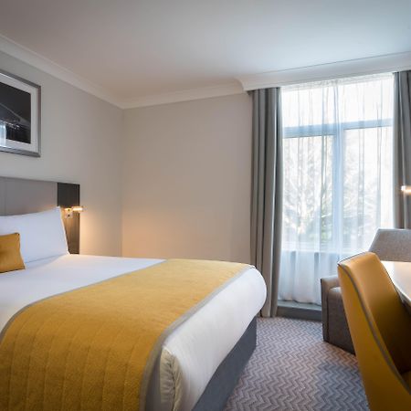 Maldron Hotel Tallaght Exteriör bild