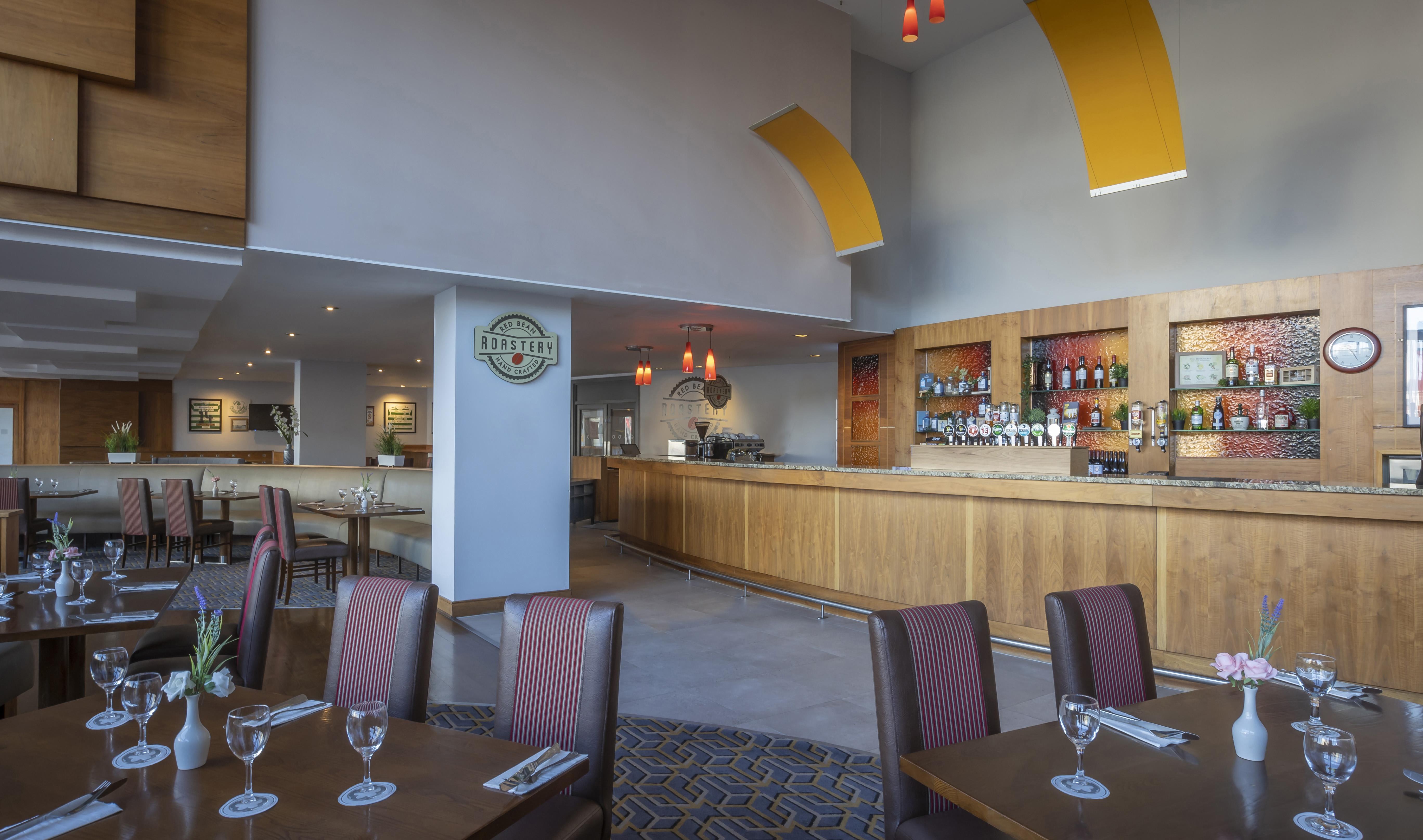 Maldron Hotel Tallaght Exteriör bild