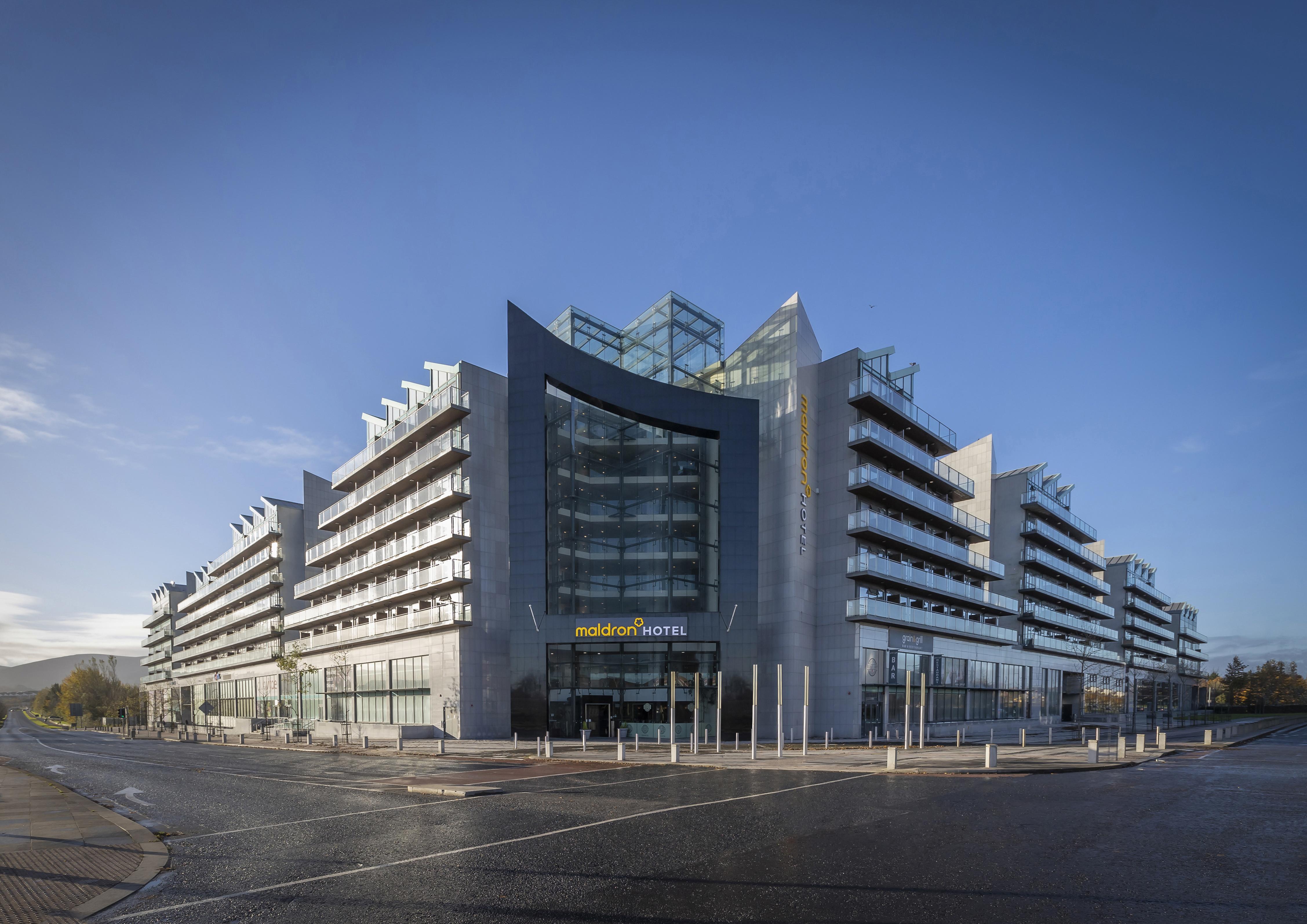 Maldron Hotel Tallaght Exteriör bild