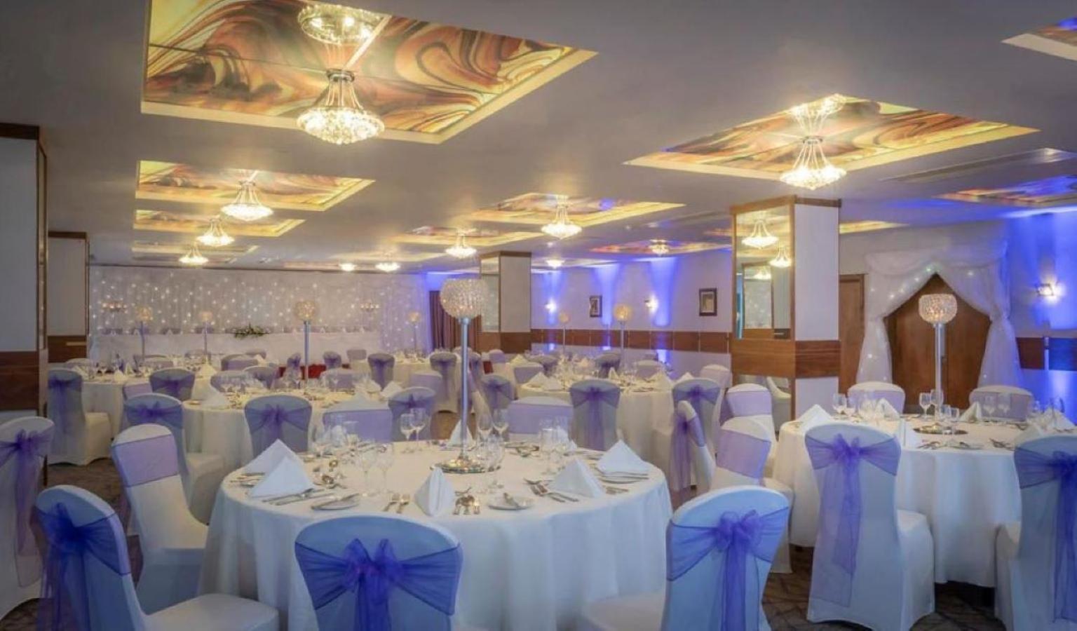 Maldron Hotel Tallaght Exteriör bild