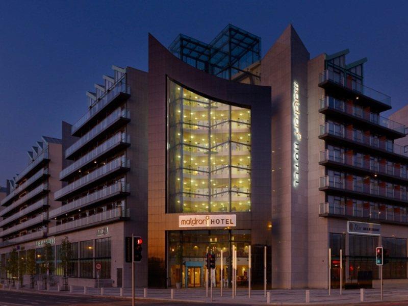 Maldron Hotel Tallaght Exteriör bild