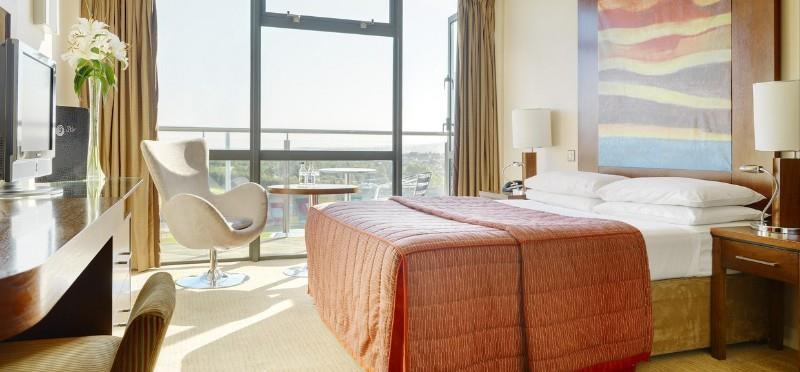 Maldron Hotel Tallaght Exteriör bild